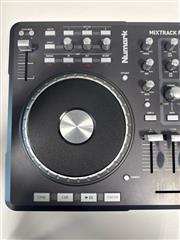 NUMARK ELECTRONICS MIXTRACK PRO